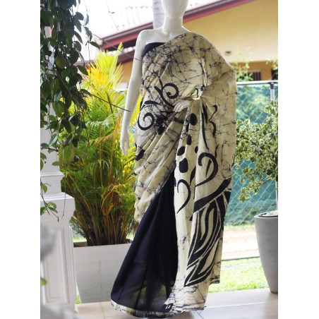 Black And Beige Handmade Cotton Batik Saree